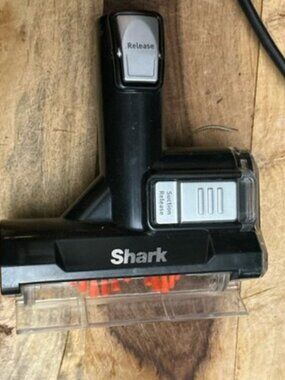 NWOT OEM Shark Premium Pet Power Mini Motorized Brush Attachment Untested